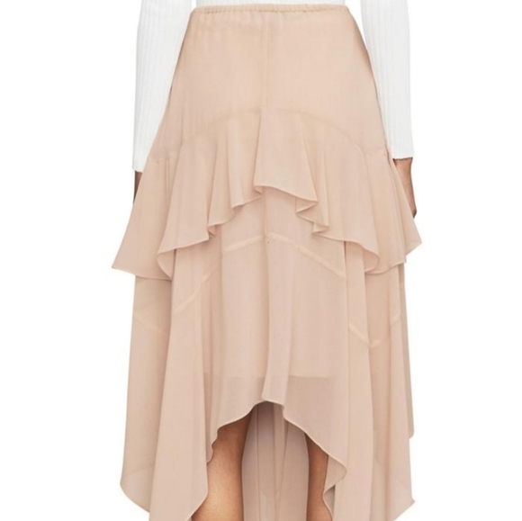 🌟HP🌟BCBGMAXAZRIA skirt barely pink - Picture 2 of 8